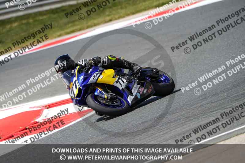 cadwell no limits trackday;cadwell park;cadwell park photographs;cadwell trackday photographs;enduro digital images;event digital images;eventdigitalimages;navarra;no limits trackdays;peter wileman photography;racing digital images;trackday digital images;trackday photos